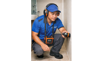 كشف تسربات المياه بدون تكسير بالرياض | ضمان معتمد وتقارير رسمية